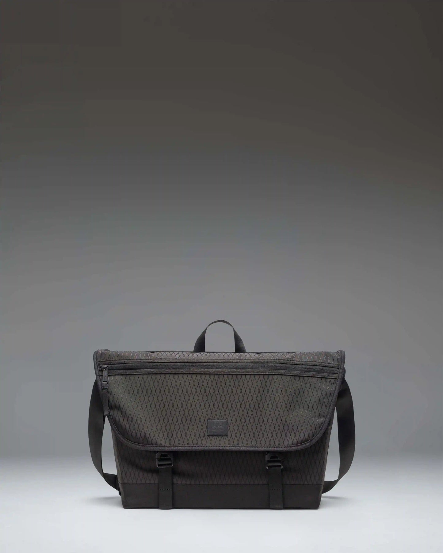 Cove Messenger