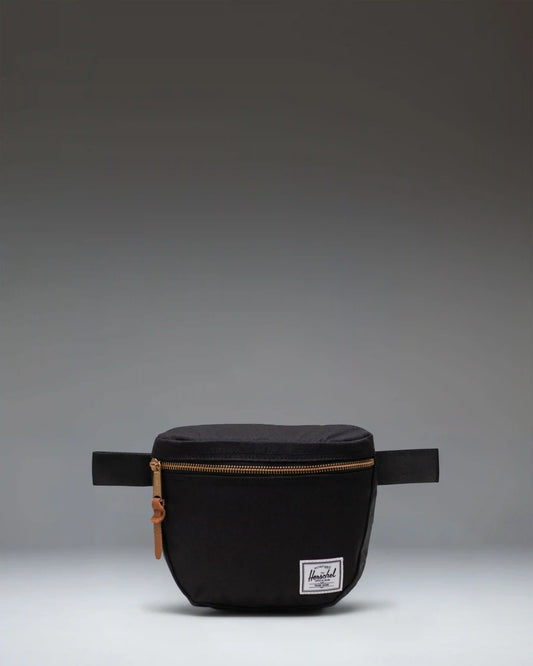 Settlement Hip Pack