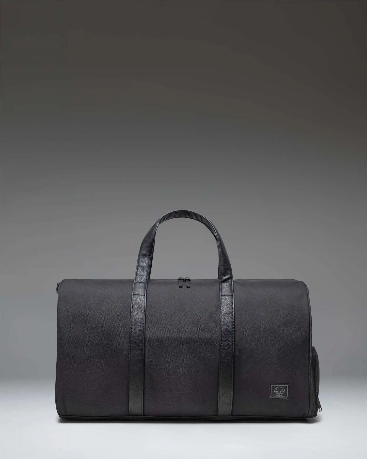 Novel Duffle
